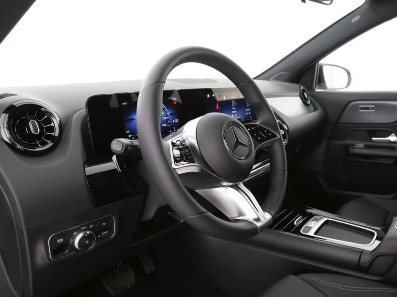 Mercedes GLA 180 d executive auto diesel 