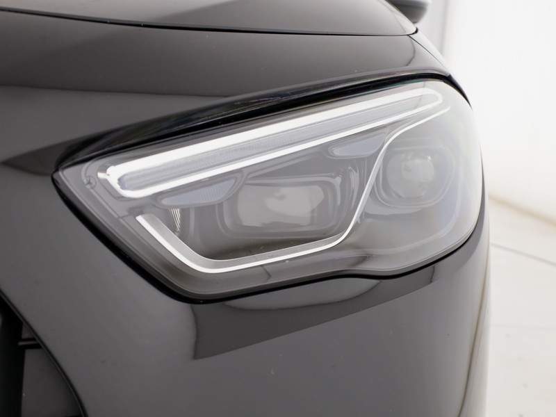 AMG GLA amg 35 amg line premium 4matic auto ibrido nero