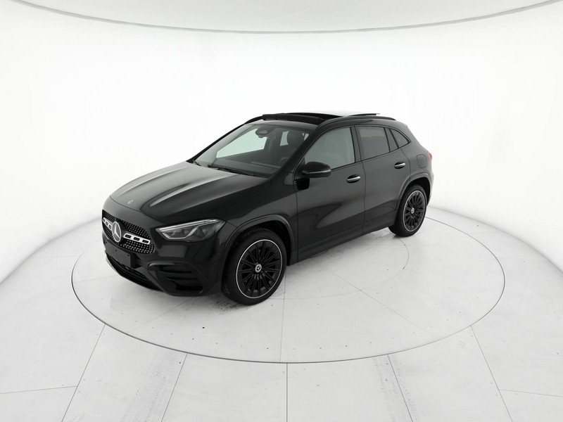 Mercedes GLA - foto 2