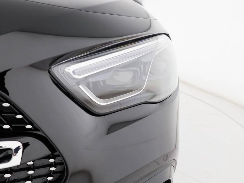 Mercedes GLA 250 e Plug-in hybrid  nero