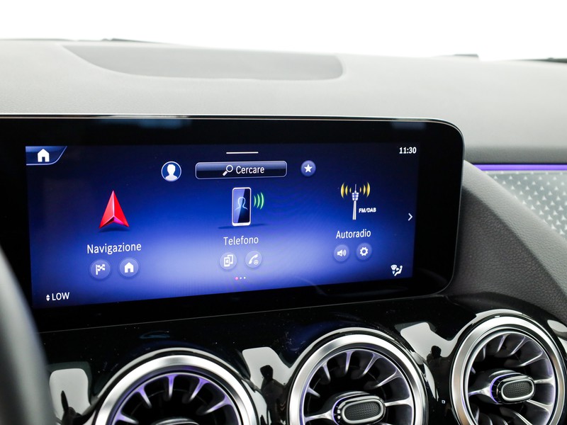 Mercedes GLA 180 d progressive advanced plus auto diesel bianco