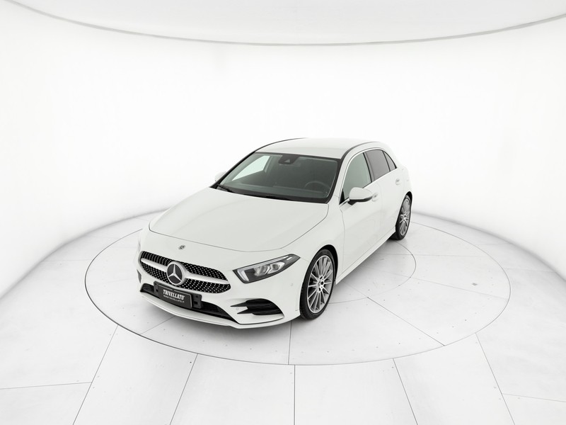 Mercedes Classe A 220 premium auto benzina bianco
