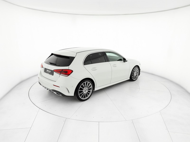 Mercedes Classe A 220 premium auto benzina bianco