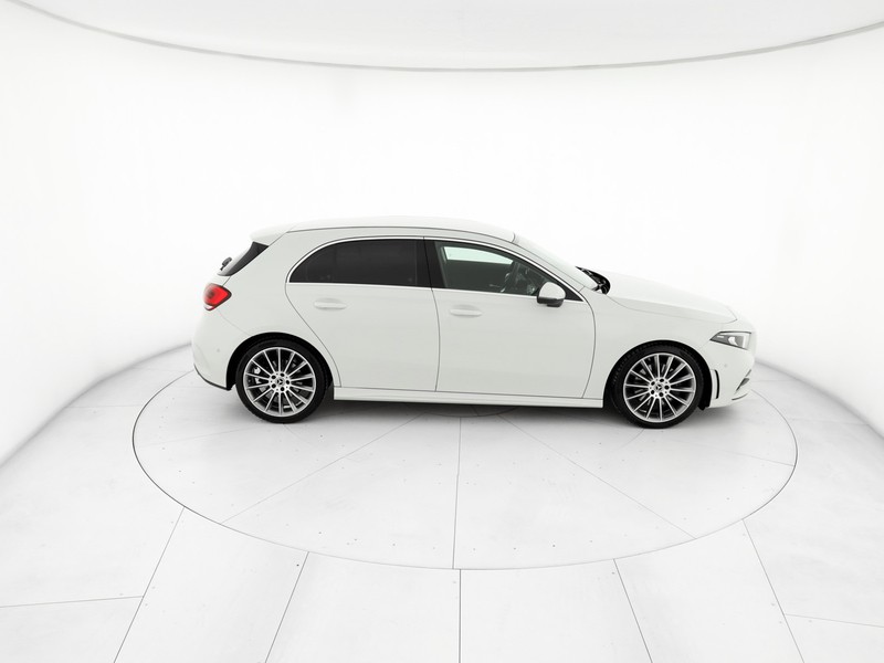 Mercedes Classe A 220 premium auto benzina bianco