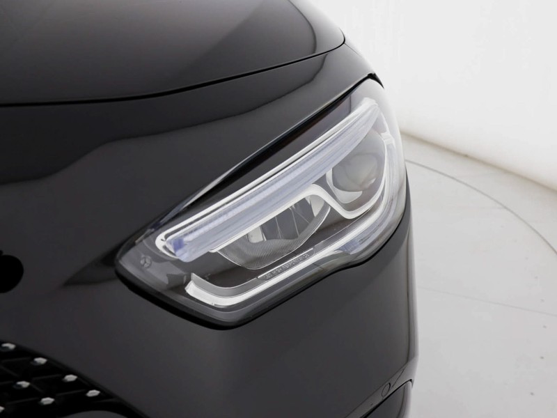 Mercedes GLA 200 d premium auto diesel nero