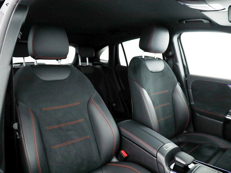 Mercedes GLA 200 d premium auto diesel nero