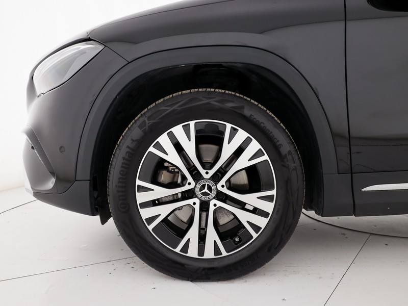 Mercedes GLA 200 d progressive advanced plus auto diesel nero