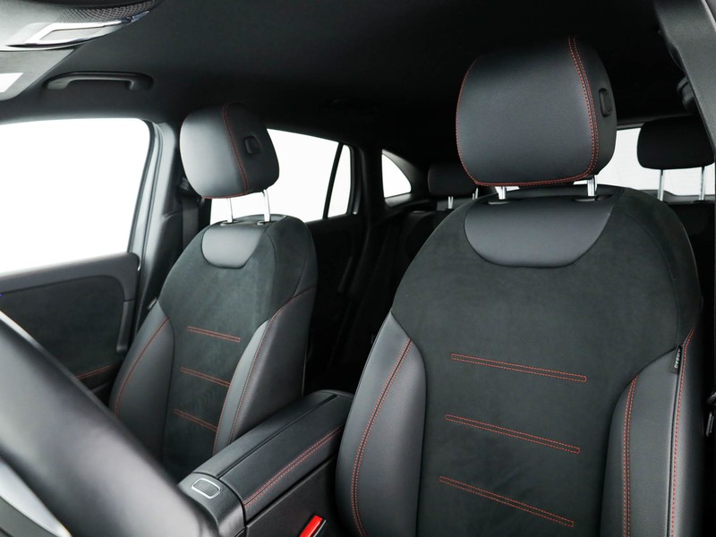 Mercedes GLA 200 d premium auto diesel grigio