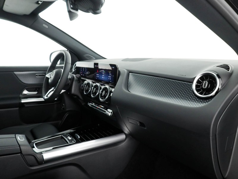 Mercedes GLA 180 Automatic benzina nero