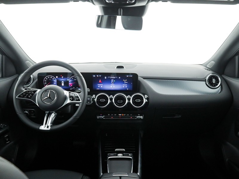 Mercedes GLA 180 Automatic benzina nero