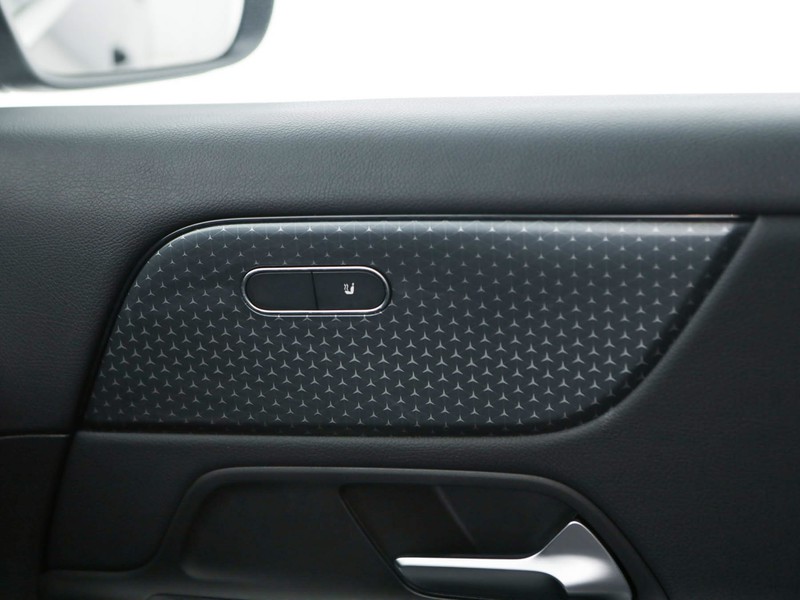 Mercedes GLA 180 d executive auto diesel nero