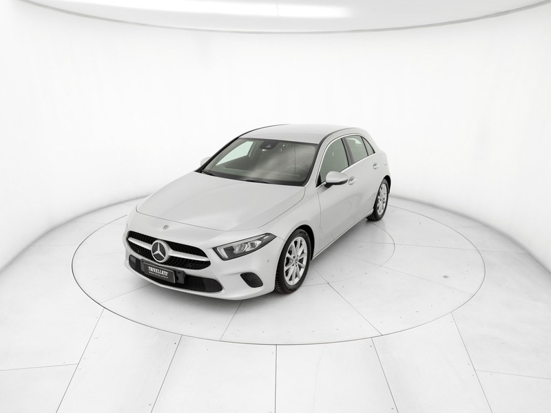 Mercedes Classe A 180 d executive auto diesel argento