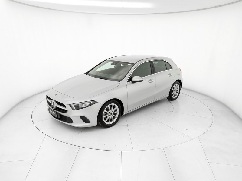 Mercedes Classe A 180 d executive auto diesel argento