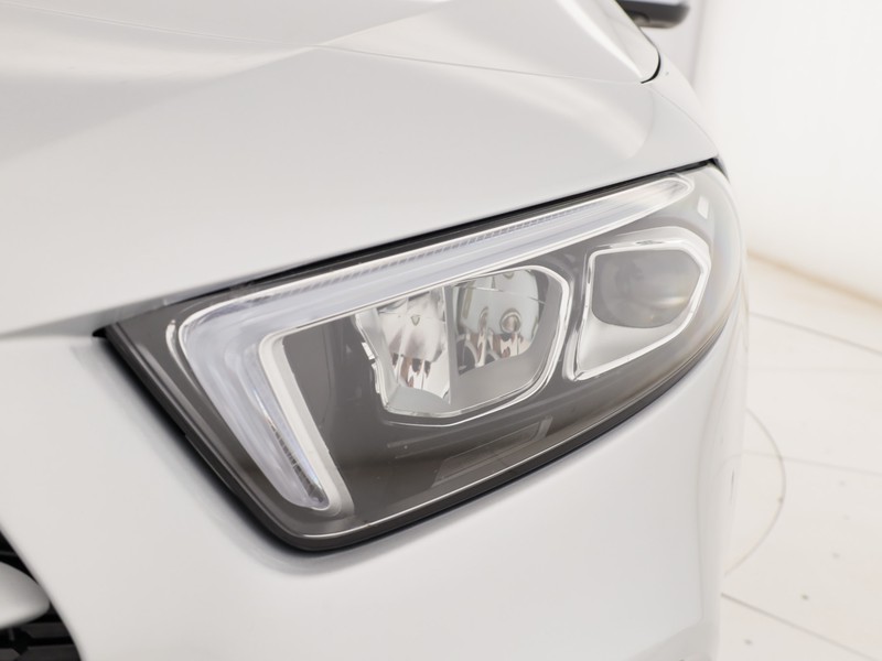 Mercedes Classe A 180 d executive auto diesel argento