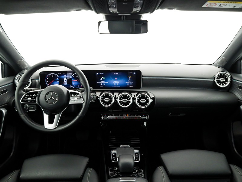 Mercedes Classe A 180 d executive auto diesel argento