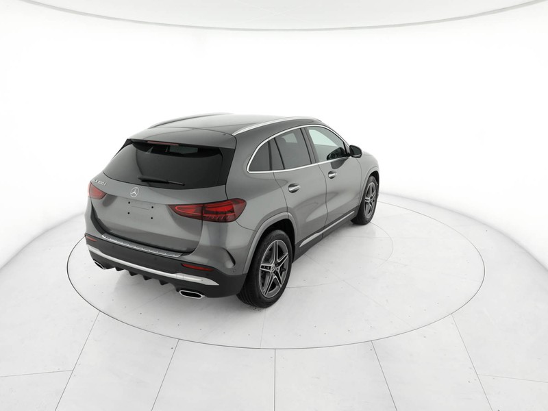 Mercedes GLA 200 d automatic diesel grigio