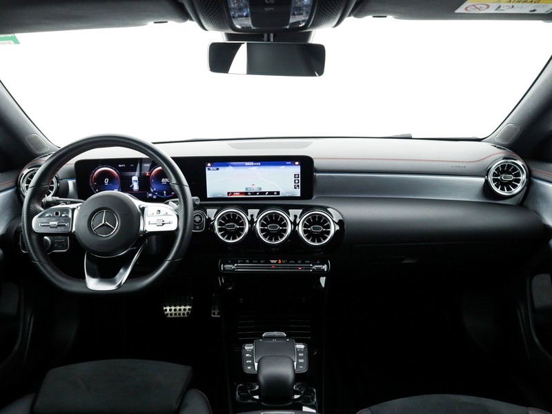 Mercedes CLA Shooting Brake  200 d premium auto diesel nero