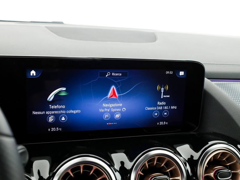 Mercedes EQA 250+ range plus edition elettrica nero