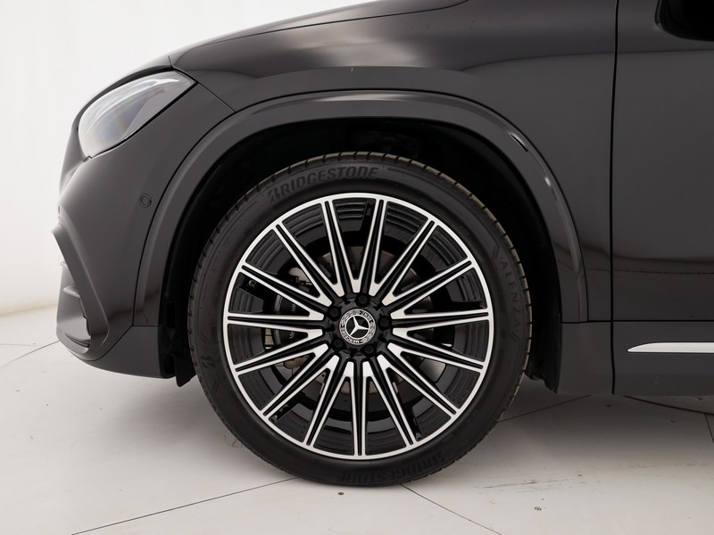 Mercedes GLA 200 d amg line advanced plus auto diesel nero