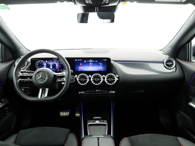 Mercedes GLA 200 d amg line advanced plus auto diesel nero