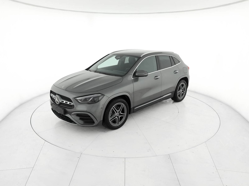 Mercedes GLA 200 d automatic diesel grigio