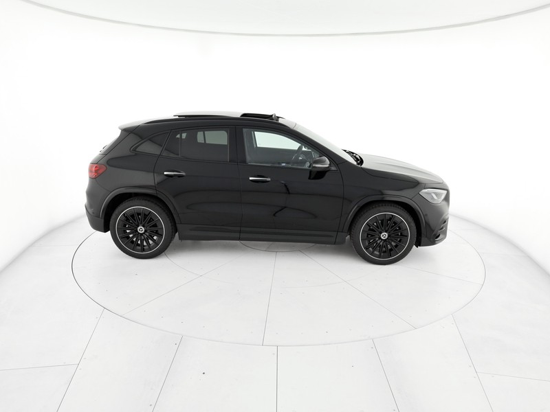Mercedes GLA 200 d automatic diesel nero