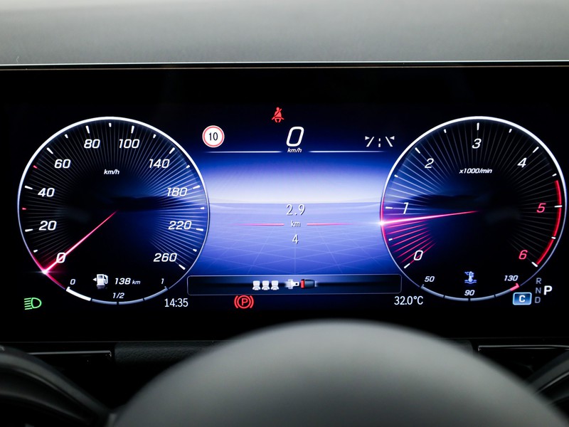Mercedes GLA 200 d automatic diesel nero
