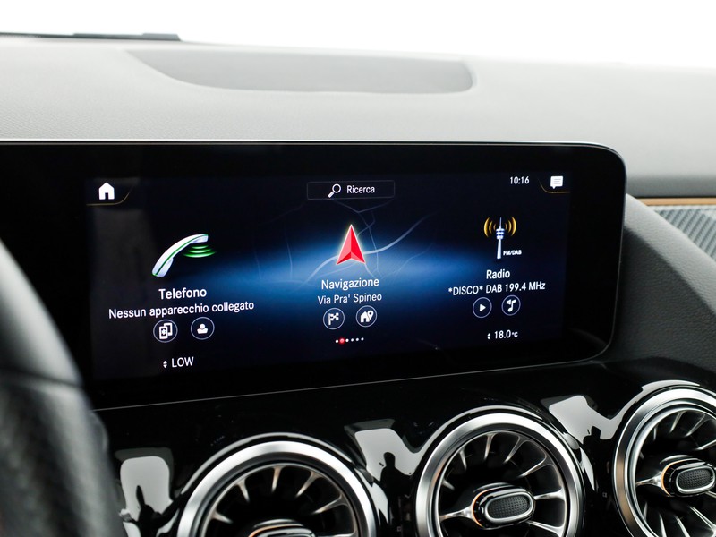 Mercedes GLA 180 d premium auto diesel nero