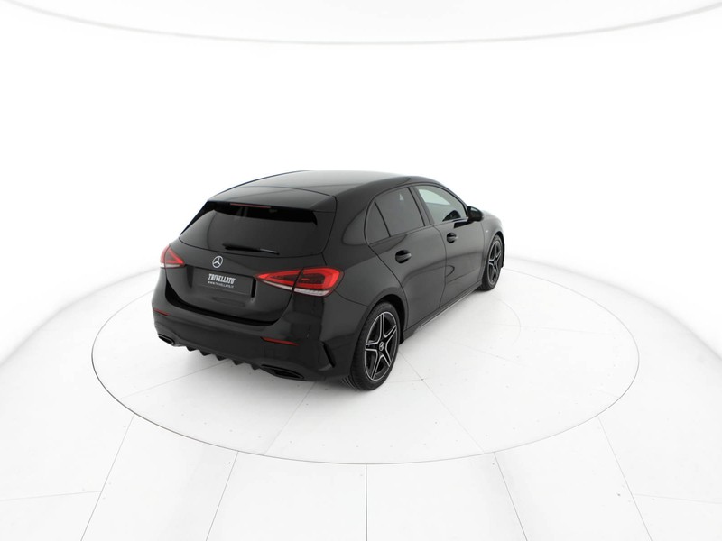 Mercedes Classe A 180 d premium night edition auto diesel nero