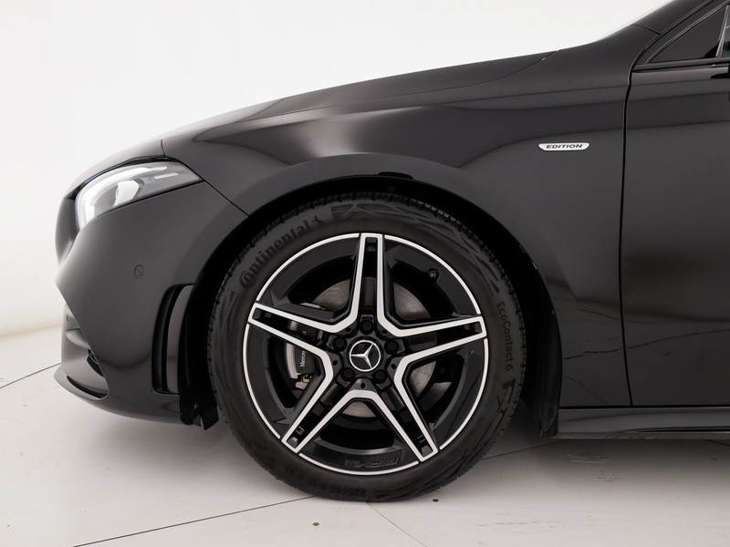 Mercedes Classe A 180 d premium night edition auto diesel nero