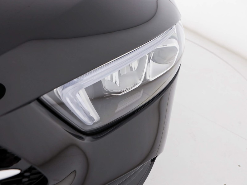 Mercedes Classe A 180 d premium night edition auto diesel nero