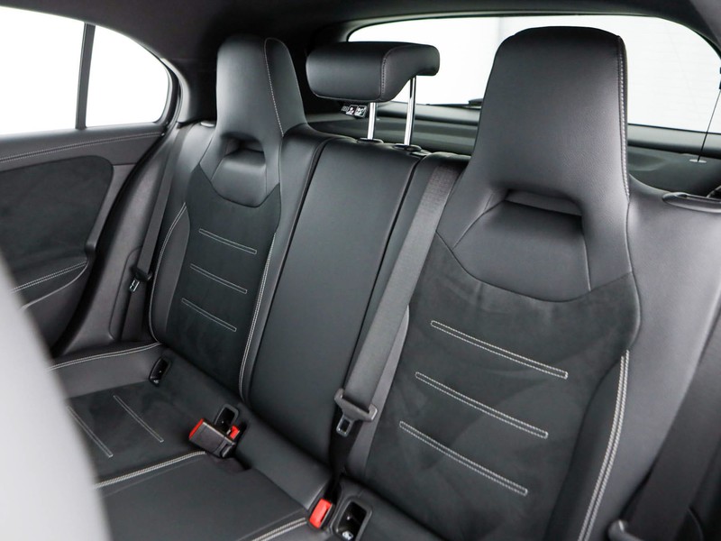 Mercedes Classe A 180 d premium night edition auto diesel nero