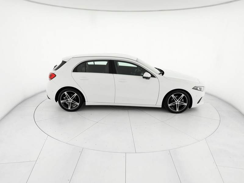 Mercedes Classe A 180 d sport auto diesel bianco