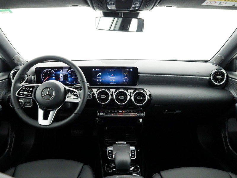 Mercedes Classe A 180 d sport auto diesel bianco