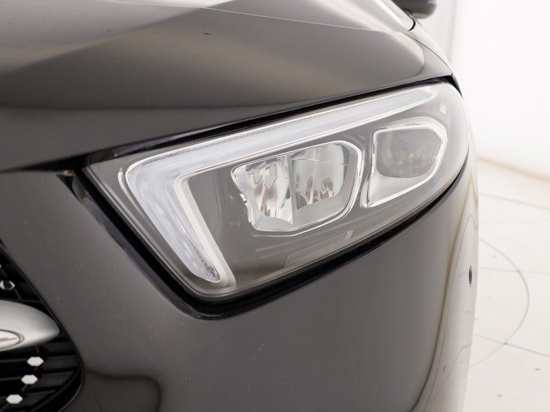 Mercedes Classe A 180 d premium auto diesel nero