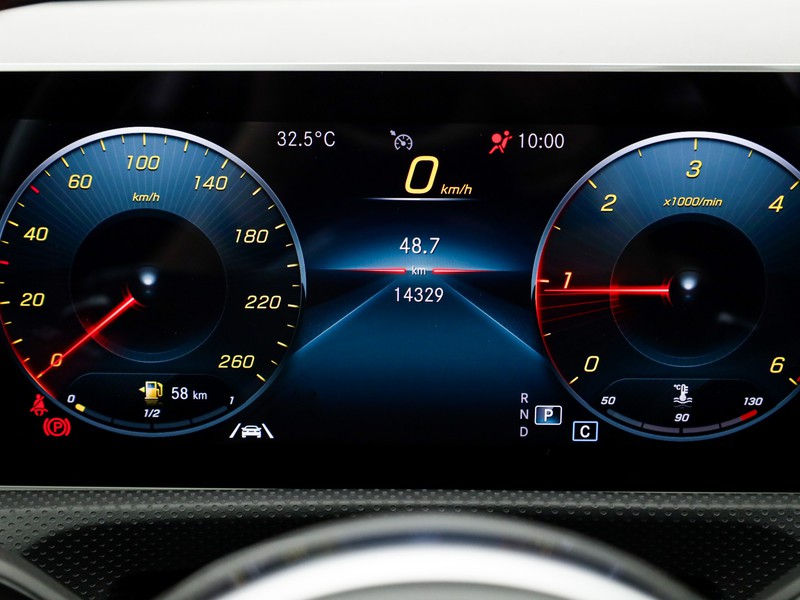 Mercedes Classe A 180 d premium auto diesel nero