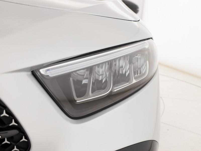 Mercedes Classe A 180 d amg line advanced plus auto diesel argento