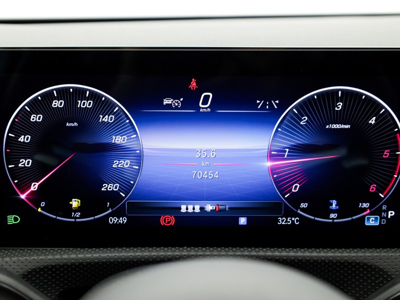 Mercedes Classe A 180 d amg line advanced plus auto diesel argento