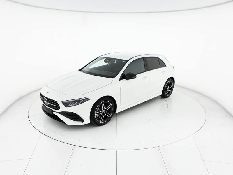 Mercedes Classe A 180 d amg line extra auto diesel bianco