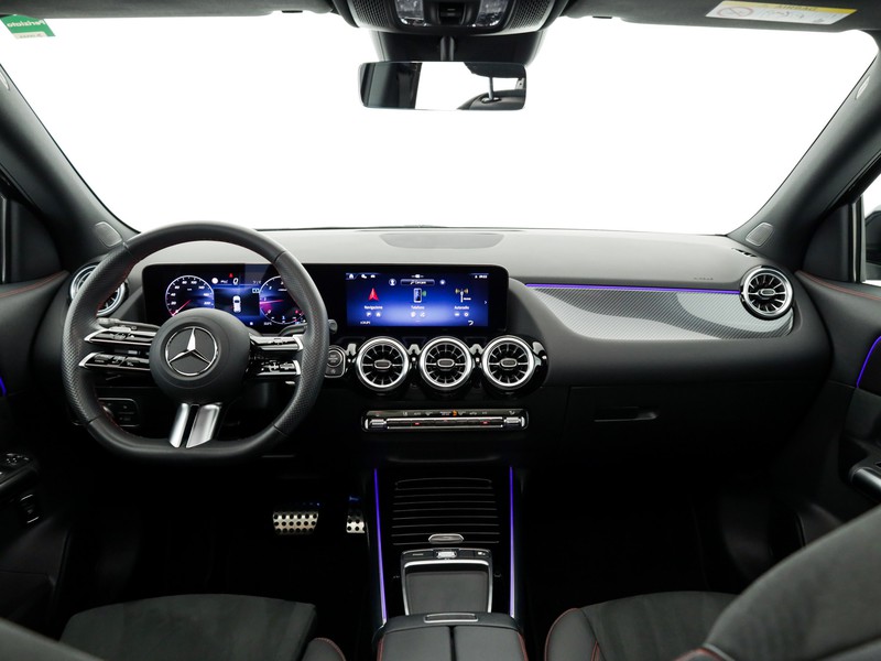 Mercedes GLA 180 d amg line advanced plus auto diesel nero