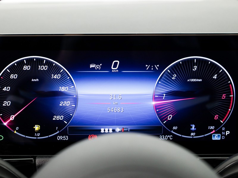 Mercedes GLA 180 d amg line advanced plus auto diesel nero