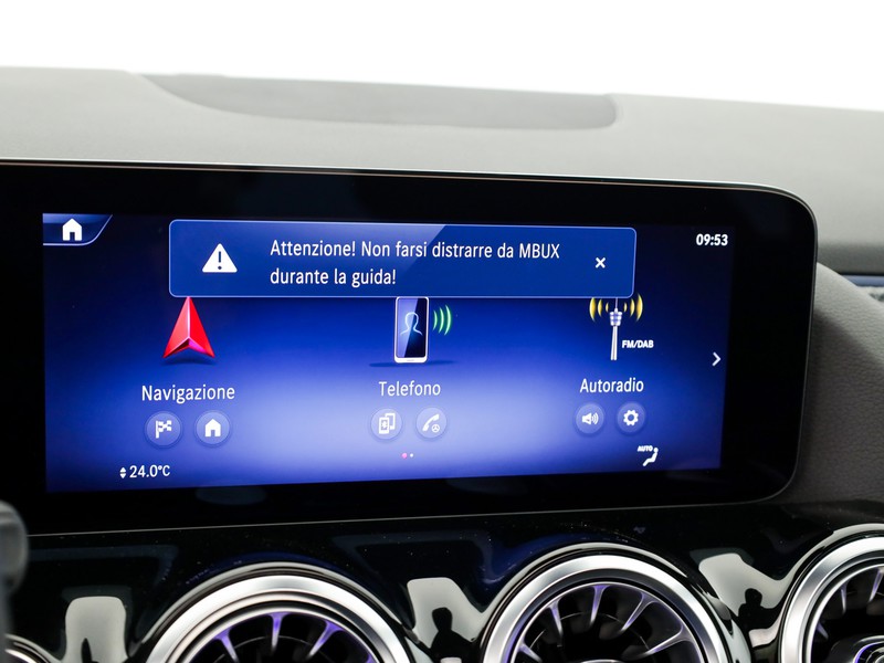 Mercedes GLA 180 d amg line advanced plus auto diesel nero