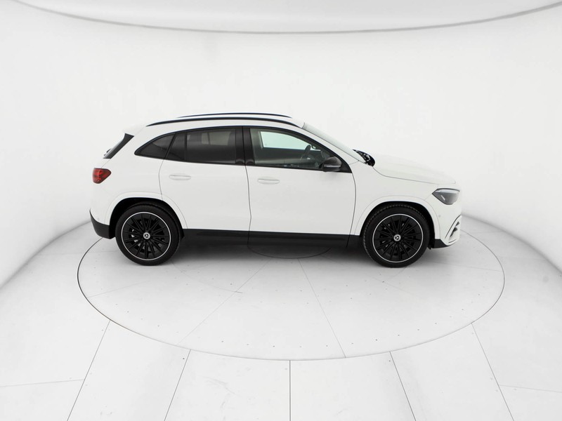 Mercedes GLA 200 d amg line advanced plus auto diesel bianco