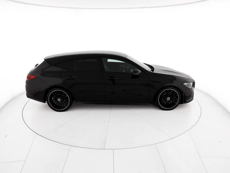 Mercedes CLA Shooting Brake  200 d premium 4matic auto diesel nero