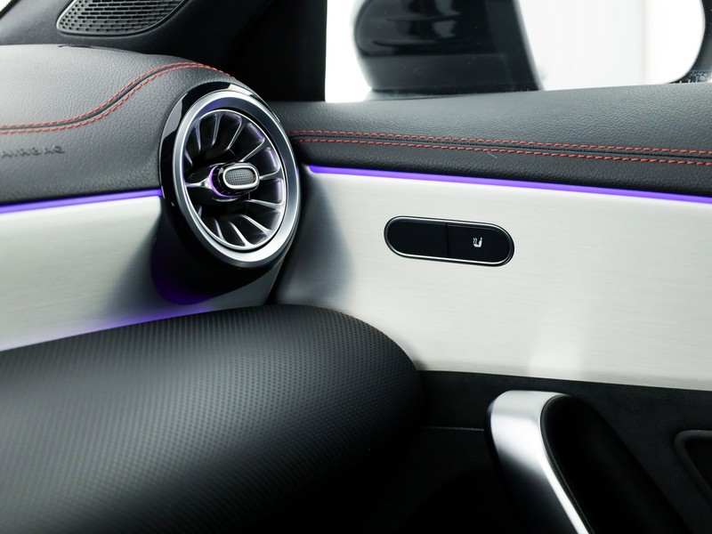 Mercedes CLA Shooting Brake  200 d premium 4matic auto diesel nero