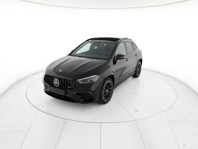 AMG Classe A a amg 35 premium plus amg 4matic auto benzina nero