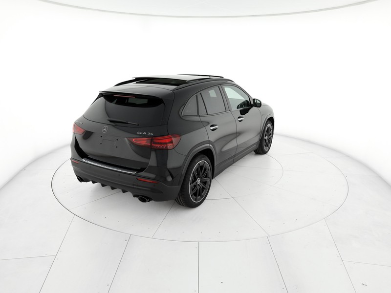 AMG Classe A a amg 35 premium plus amg 4matic auto benzina nero