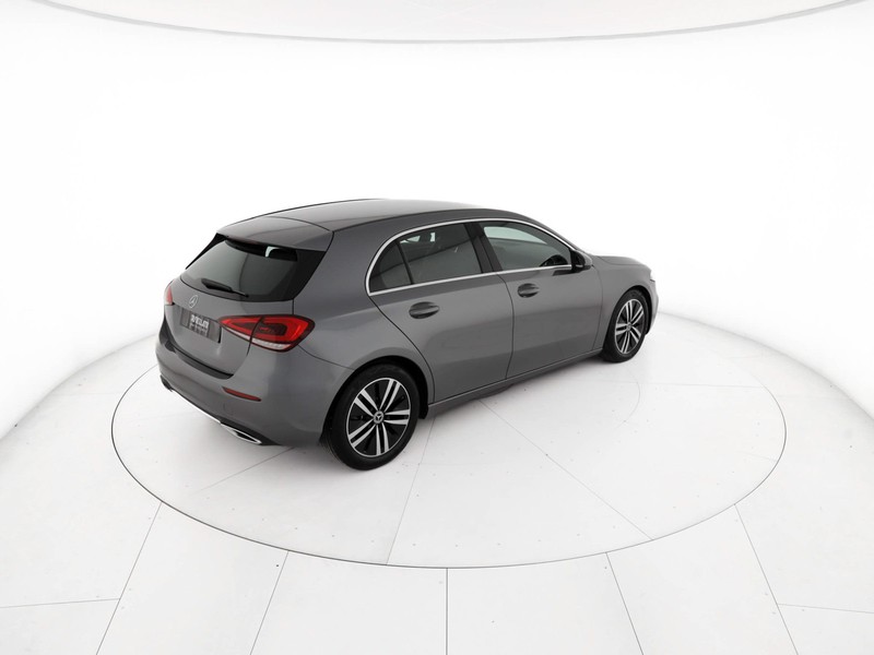 Mercedes Classe A 180 d sport auto diesel grigio