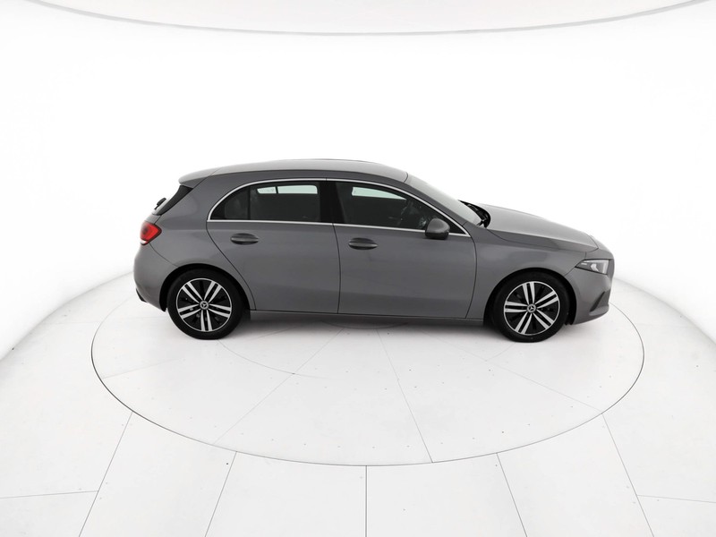 Mercedes Classe A 180 d sport auto diesel grigio