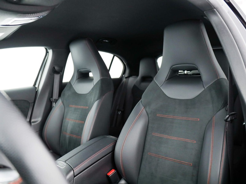 Mercedes Classe A 180 d amg line advanced plus auto diesel nero